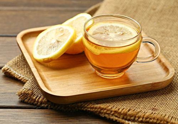 红茶加柠檬 红茶加柠檬怎么泡 柠檬红茶的功效