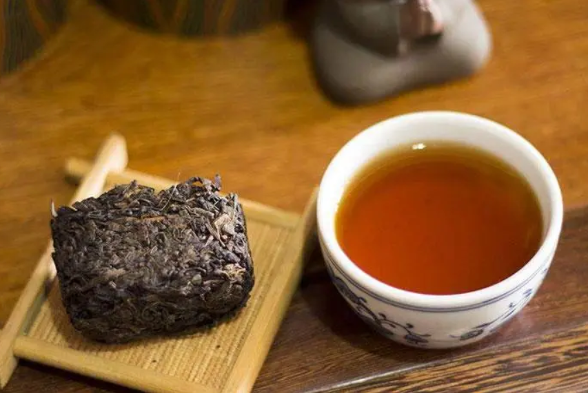 哪些人群不宜喝黑茶 饮用黑茶的功效作用与禁忌