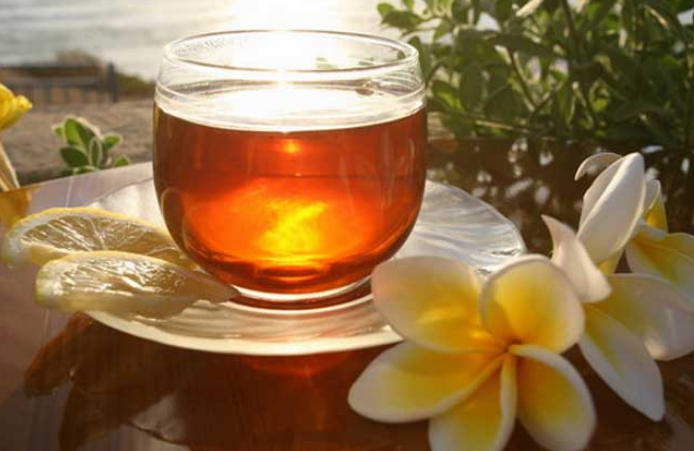经常喝红茶对身体有哪些功效（红茶有没有副作用）-第1张图片