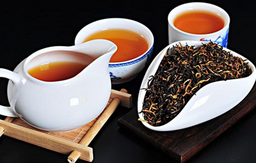 喝红茶对女生子宫的好处是什么(女性喝红茶的禁忌及益处)-第2张图片