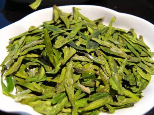 绿茶龙井花茶制作方法 制作绿茶龙井的关健