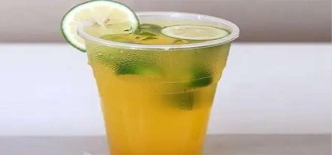 绿茶加柠檬泡水喝有什么好处